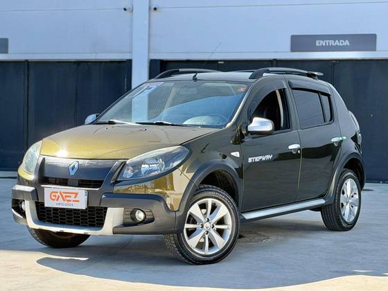 RENAULT SANDERO 1.6 STEPWAY 8V FLEX 4P MANUAL RENAULT SANDERO 1.6 STEPWAY 8V FLEX 4P MANUAL